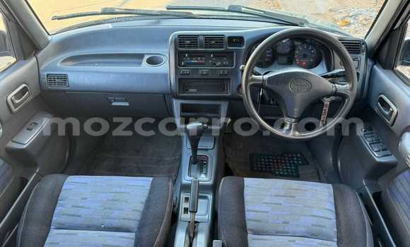 Comprar Usado Toyota RAV4 De outros Carro em Caia em Sofala Comprar Usado Toyota RAV4 De outros Carro em Caia em Sofala