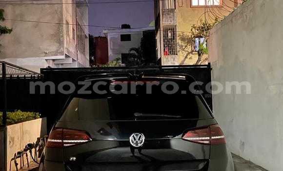 Comprar Usado Volkswagen Golf Preto Carro em Búzi em Sofala Comprar Usado Volkswagen Golf Preto Carro em Búzi em Sofala