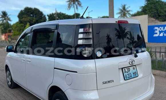 Comprar Usado Toyota Sienta Branco Carro em Boane em Maputo Comprar Usado Toyota Sienta Branco Carro em Boane em Maputo