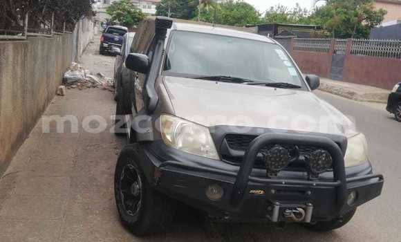 Comprar Usado Toyota Hilux Castanho Carro em Maputo em Maputo Comprar Usado Toyota Hilux Castanho Carro em Maputo em Maputo