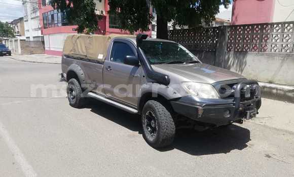 Comprar Usado Toyota Hilux Castanho Carro em Maputo em Maputo Comprar Usado Toyota Hilux Castanho Carro em Maputo em Maputo