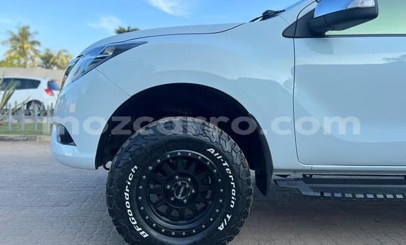Buy Used Mazda BT-50 White Car in Maputo in Maputo Buy Used Mazda BT-50 White Car in Maputo in Maputo