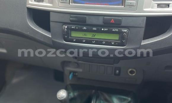 Comprar Usado Toyota Hilux Branco Carro em Maputo em Maputo Comprar Usado Toyota Hilux Branco Carro em Maputo em Maputo