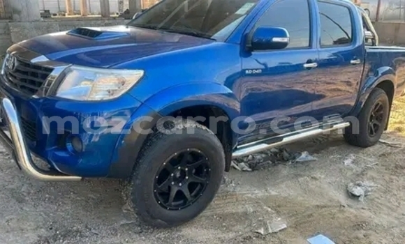 Nunua Ilio tumika Toyota Hilux Bluu Gari ndani ya Maputo nchini Maputo Nunua Ilio tumika Toyota Hilux Bluu Gari ndani ya Maputo nchini Maputo