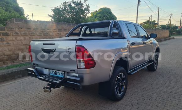 Comprar Usado Toyota Hilux Prata Carro em Maputo em Maputo Comprar Usado Toyota Hilux Prata Carro em Maputo em Maputo