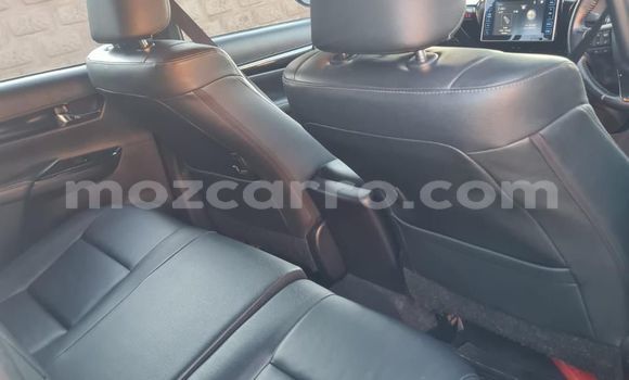 Comprar Usado Toyota Hilux Prata Carro em Maputo em Maputo Comprar Usado Toyota Hilux Prata Carro em Maputo em Maputo