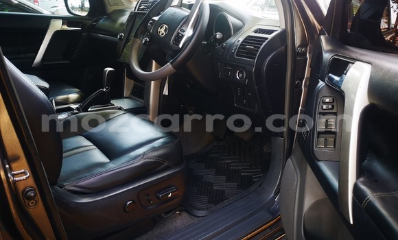 Tenga Tsaru Toyota Land Cruiser Zvimwe Mota in Maputo in Maputo Tenga Tsaru Toyota Land Cruiser Zvimwe Mota in Maputo in Maputo