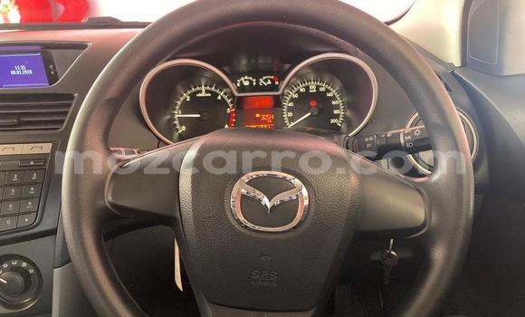 Nunua Ilio tumika Mazda BT-50 Bluu Gari ndani ya Maputo nchini Maputo Nunua Ilio tumika Mazda BT-50 Bluu Gari ndani ya Maputo nchini Maputo