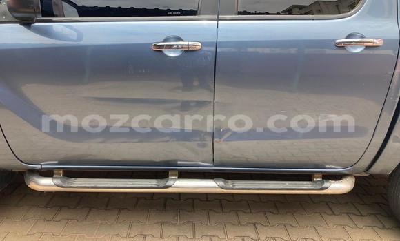 Nunua Ilio tumika Mazda BT-50 Bluu Gari ndani ya Maputo nchini Maputo Nunua Ilio tumika Mazda BT-50 Bluu Gari ndani ya Maputo nchini Maputo