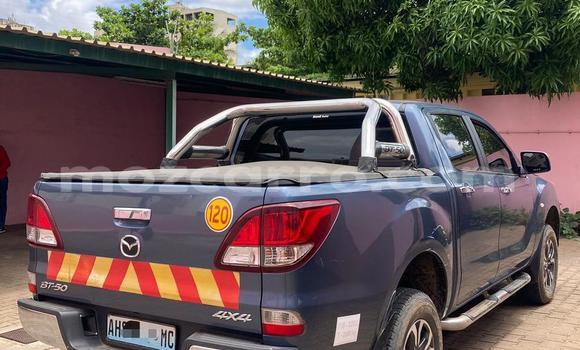 Nunua Ilio tumika Mazda BT-50 Bluu Gari ndani ya Maputo nchini Maputo Nunua Ilio tumika Mazda BT-50 Bluu Gari ndani ya Maputo nchini Maputo