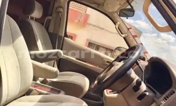 Comprar Usado Toyota Grand HiAce De outros Carro em Maputo em Maputo Comprar Usado Toyota Grand HiAce De outros Carro em Maputo em Maputo