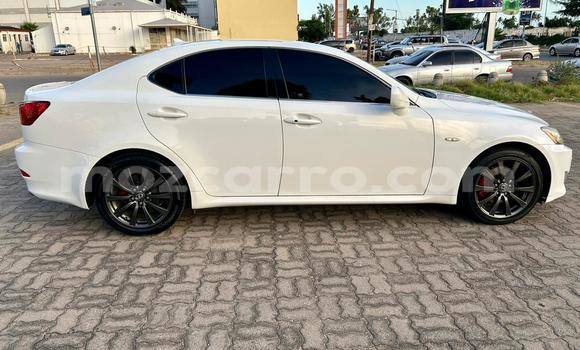 Buy Used Lexus IS White Car in Maputo in Maputo Buy Used Lexus IS White Car in Maputo in Maputo