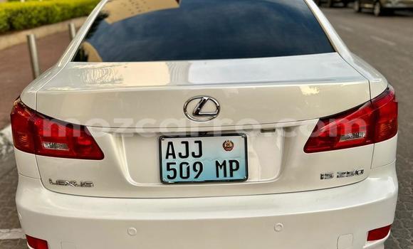 Buy Used Lexus IS White Car in Maputo in Maputo Buy Used Lexus IS White Car in Maputo in Maputo