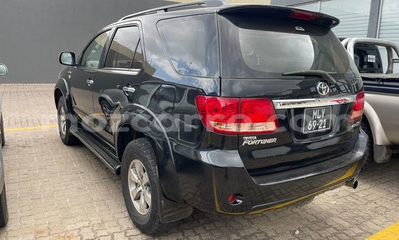 Comprar Usado Toyota Fortuner Preto Carro em Maputo em Maputo Comprar Usado Toyota Fortuner Preto Carro em Maputo em Maputo