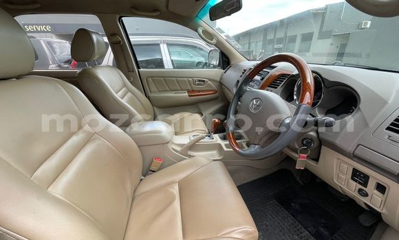 Comprar Usado Toyota Fortuner Preto Carro em Maputo em Maputo Comprar Usado Toyota Fortuner Preto Carro em Maputo em Maputo