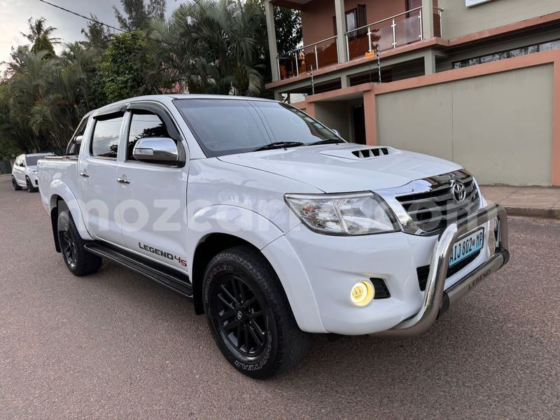 Big with watermark toyota hilux maputo maputo 20014