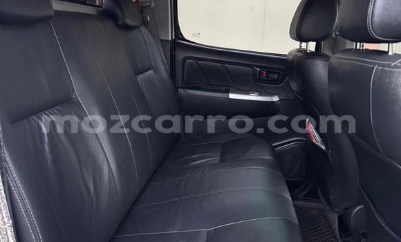 Comprar Usado Toyota Hilux Branco Carro em Maputo em Maputo Comprar Usado Toyota Hilux Branco Carro em Maputo em Maputo