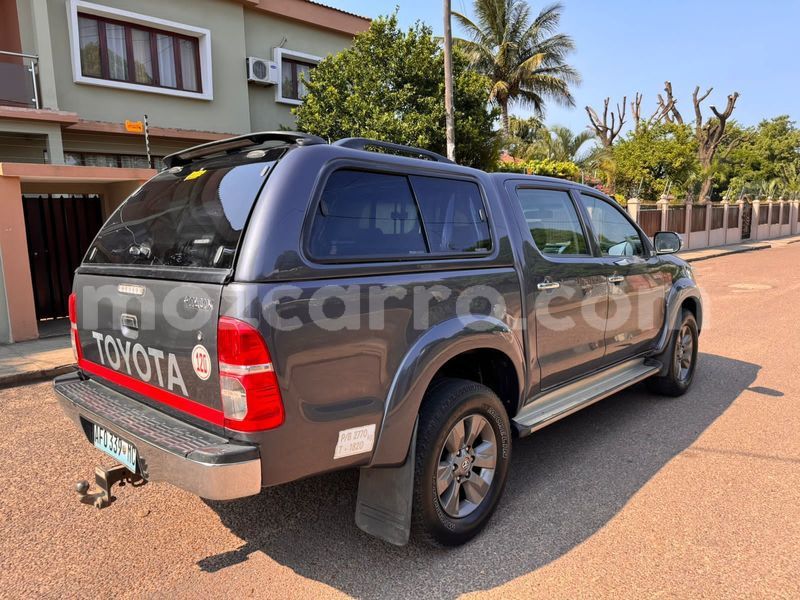 Big with watermark toyota hilux maputo maputo 20018