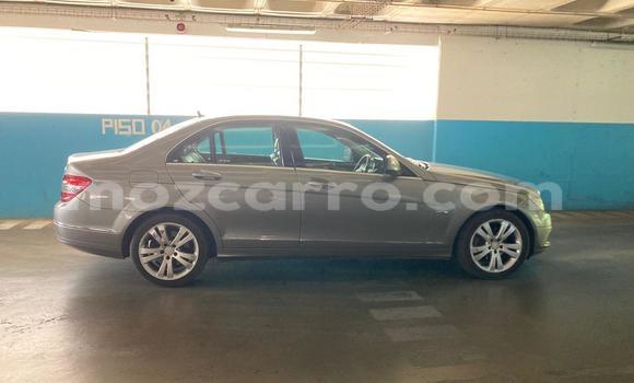 Nunua Ilio tumika Mercedes-Benz C180 coupe Nyingine Gari ndani ya Maputo nchini Maputo Nunua Ilio tumika Mercedes-Benz C180 coupe Nyingine Gari ndani ya Maputo nchini Maputo