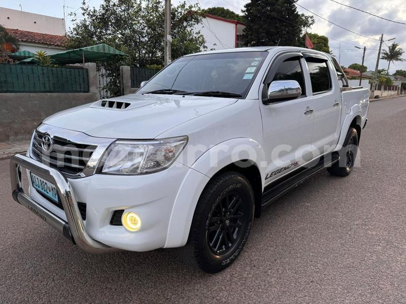 Big with watermark toyota hilux maputo maputo 20024