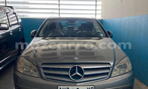 Tenga Tsaru Mercedes‒Benz S-Class Zvimwe Mota in Maputo in Maputo Tenga Tsaru Mercedes‒Benz S-Class Zvimwe Mota in Maputo in Maputo