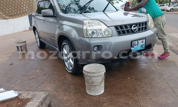 Comprar Novo Nissan X-Trail Castanho Carro em Maputo em Maputo Comprar Novo Nissan X-Trail Castanho Carro em Maputo em Maputo