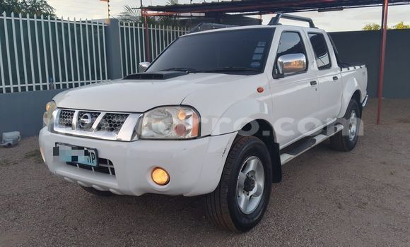 Comprar Usado Nissan Hardbody Branco Carro em Maputo em Maputo Comprar Usado Nissan Hardbody Branco Carro em Maputo em Maputo