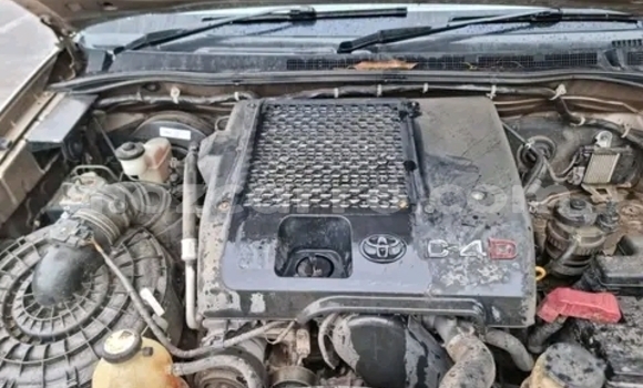 Nunua Ilio tumika Toyota Fortuner Nyingine Gari ndani ya Maputo nchini Maputo Nunua Ilio tumika Toyota Fortuner Nyingine Gari ndani ya Maputo nchini Maputo