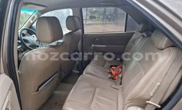 Nunua Ilio tumika Toyota Fortuner Nyingine Gari ndani ya Maputo nchini Maputo Nunua Ilio tumika Toyota Fortuner Nyingine Gari ndani ya Maputo nchini Maputo