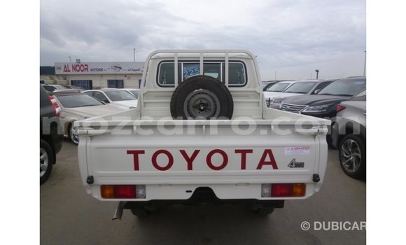 Tenga Imported Toyota Land Cruiser Chena Mota in Import - Dubai in Cabo Delgado Tenga Imported Toyota Land Cruiser Chena Mota in Import - Dubai in Cabo Delgado