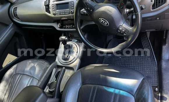 Nunua Ilio tumika Kia Sportage Nyekundu Gari ndani ya Maputo nchini Maputo Nunua Ilio tumika Kia Sportage Nyekundu Gari ndani ya Maputo nchini Maputo