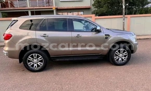 Buy Used Ford Everest Other Car in Maputo in Maputo