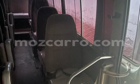 Comprar Usado Toyota Coaster De outros Carro em Maputo em Maputo Comprar Usado Toyota Coaster De outros Carro em Maputo em Maputo
