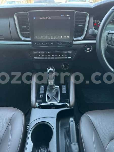 Big with watermark mazda bt 50 maputo maputo 20091