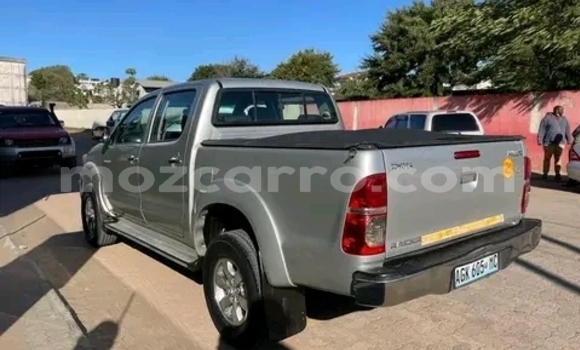Nunua Ilio tumika Toyota Hilux Nyingine Gari ndani ya Maputo nchini Maputo Nunua Ilio tumika Toyota Hilux Nyingine Gari ndani ya Maputo nchini Maputo