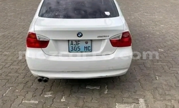Nunua Ilio tumika BMW 3-Series Nyeupe Gari ndani ya Maputo nchini Maputo Nunua Ilio tumika BMW 3-Series Nyeupe Gari ndani ya Maputo nchini Maputo