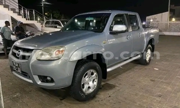Nunua Ilio tumika Mazda BT-50 Bluu Gari ndani ya Maputo nchini Maputo Nunua Ilio tumika Mazda BT-50 Bluu Gari ndani ya Maputo nchini Maputo