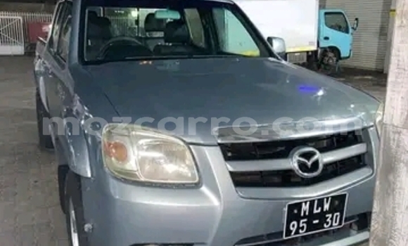 Nunua Ilio tumika Mazda BT-50 Bluu Gari ndani ya Maputo nchini Maputo Nunua Ilio tumika Mazda BT-50 Bluu Gari ndani ya Maputo nchini Maputo