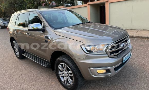Tenga Itsva Ford Everest Bhurawuni Mota in Maputo in Maputo