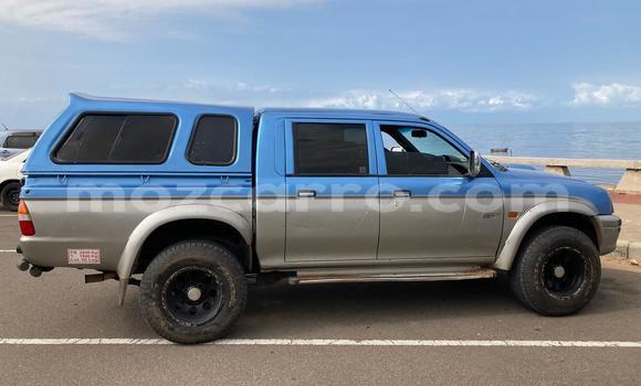 Buy Used Mitsubishi Colt Blue Car in Maputo in Maputo