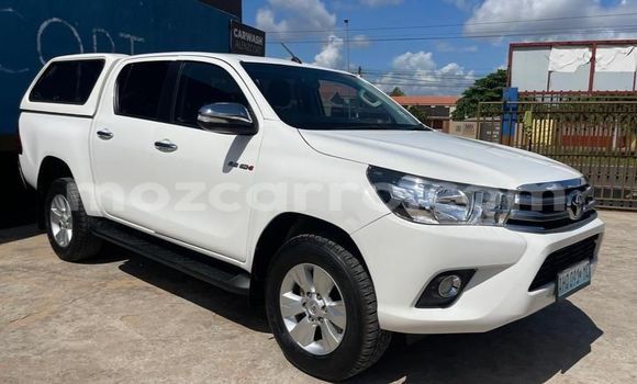 Buy New Toyota Hilux White Car in Maputo in Maputo