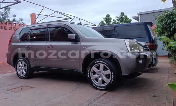 Comprar Novo Nissan X-Trail Prata Carro em Maputo em Maputo Comprar Novo Nissan X-Trail Prata Carro em Maputo em Maputo