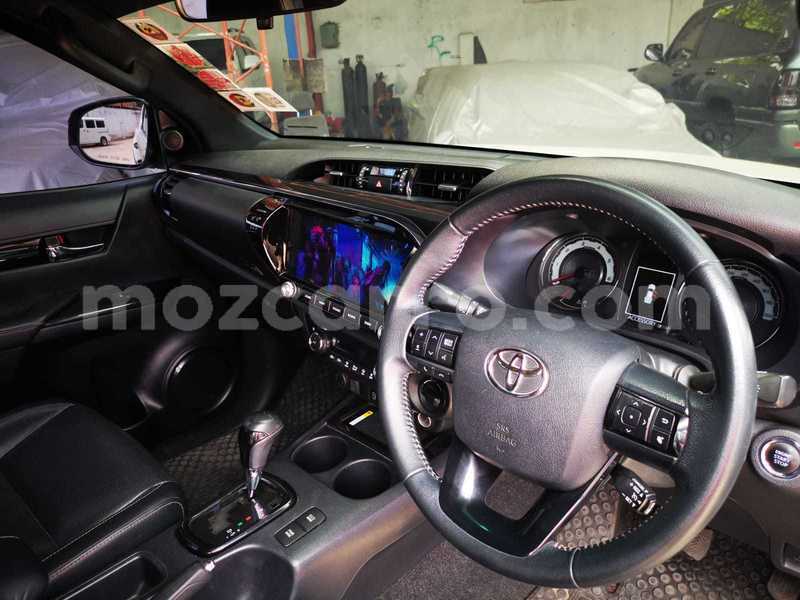 Big with watermark toyota hilux maputo maputo 20116