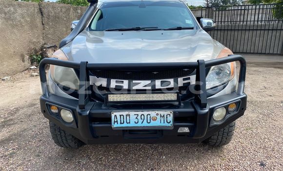Comprar Novo Mazda BT-50 Castanho Carro em Maputo em Maputo