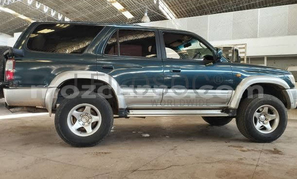 Comprar Usado Toyota Hilux Surf Verde Carro em Maputo em Maputo