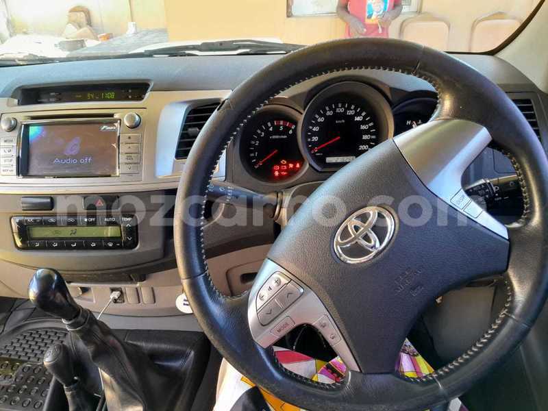 Big with watermark toyota hilux maputo maputo 20133