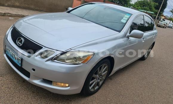 Comprar Usado Toyota Innova De outros Carro em Maputo em Maputo Comprar Usado Toyota Innova De outros Carro em Maputo em Maputo