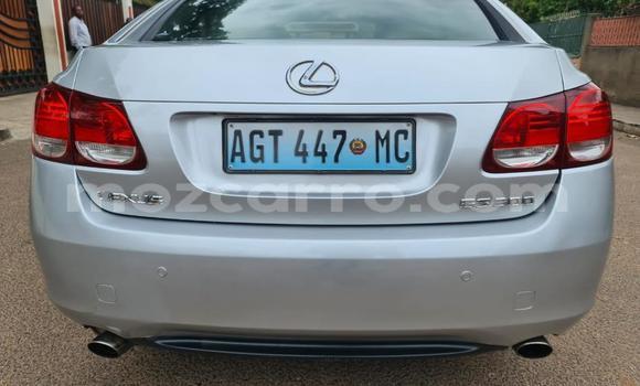 Comprar Usado Toyota Innova De outros Carro em Maputo em Maputo Comprar Usado Toyota Innova De outros Carro em Maputo em Maputo