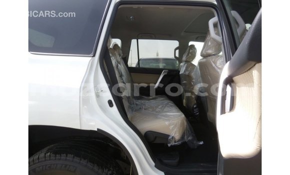 Buy Import Toyota Prado White Car in Import - Dubai in Cabo Delgado Buy Import Toyota Prado White Car in Import - Dubai in Cabo Delgado