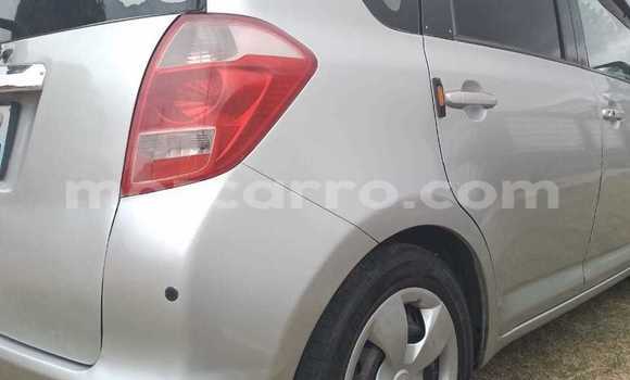 Comprar Usado Toyota Ractis Prata Carro em Maputo em Maputo Comprar Usado Toyota Ractis Prata Carro em Maputo em Maputo